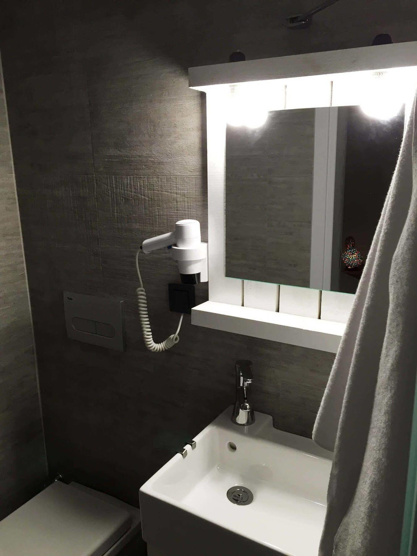 Casa Pallet Hotel (Adults Only) 달리안 외부 사진