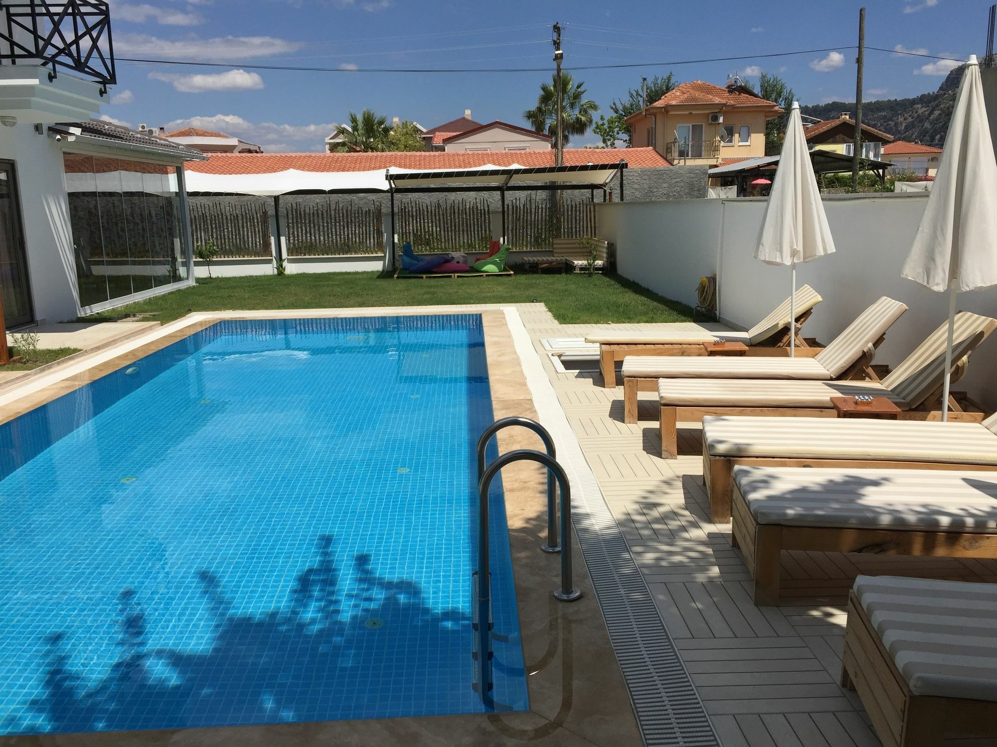 Casa Pallet Hotel (Adults Only) 달리안 외부 사진